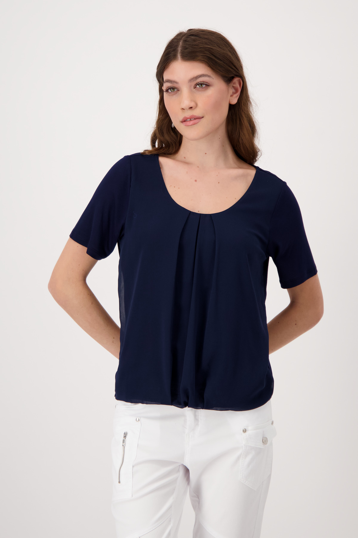 Blusenshirt NOS mit femininen Falten im Vorderteil