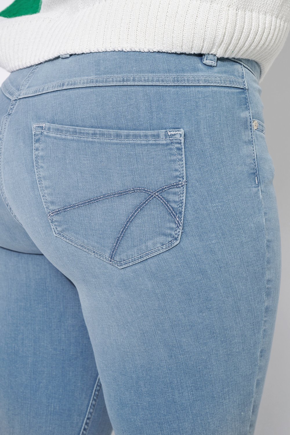 TONI Perfect Shape Zip 7/8Jeans