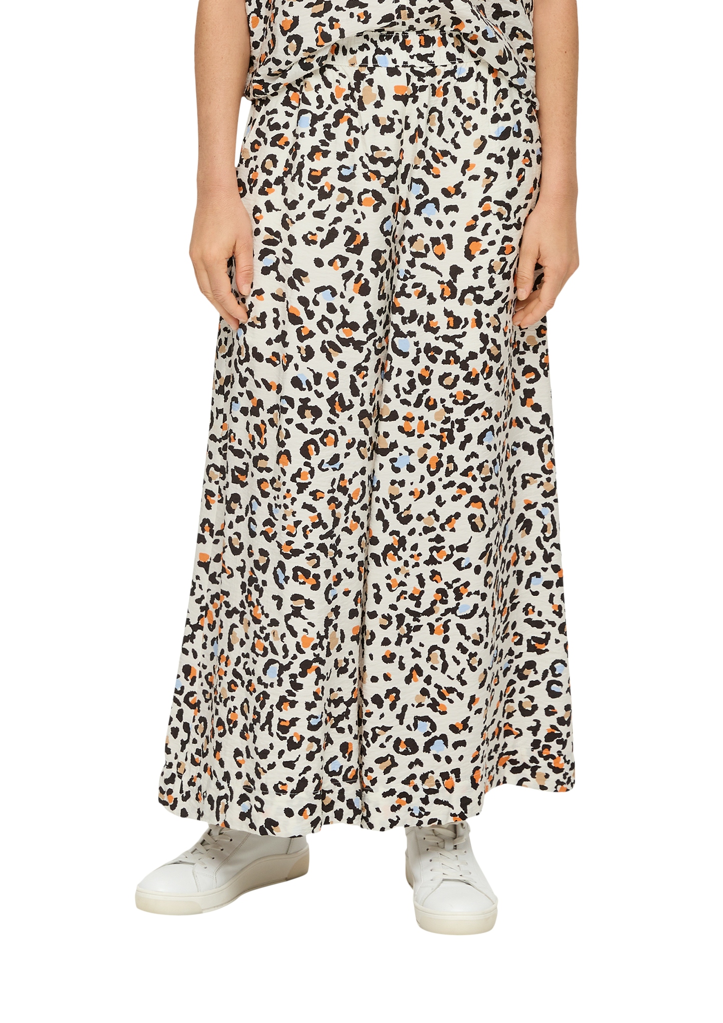 s. Oliver Damen-Hose mit Wide Leg aus Viskose