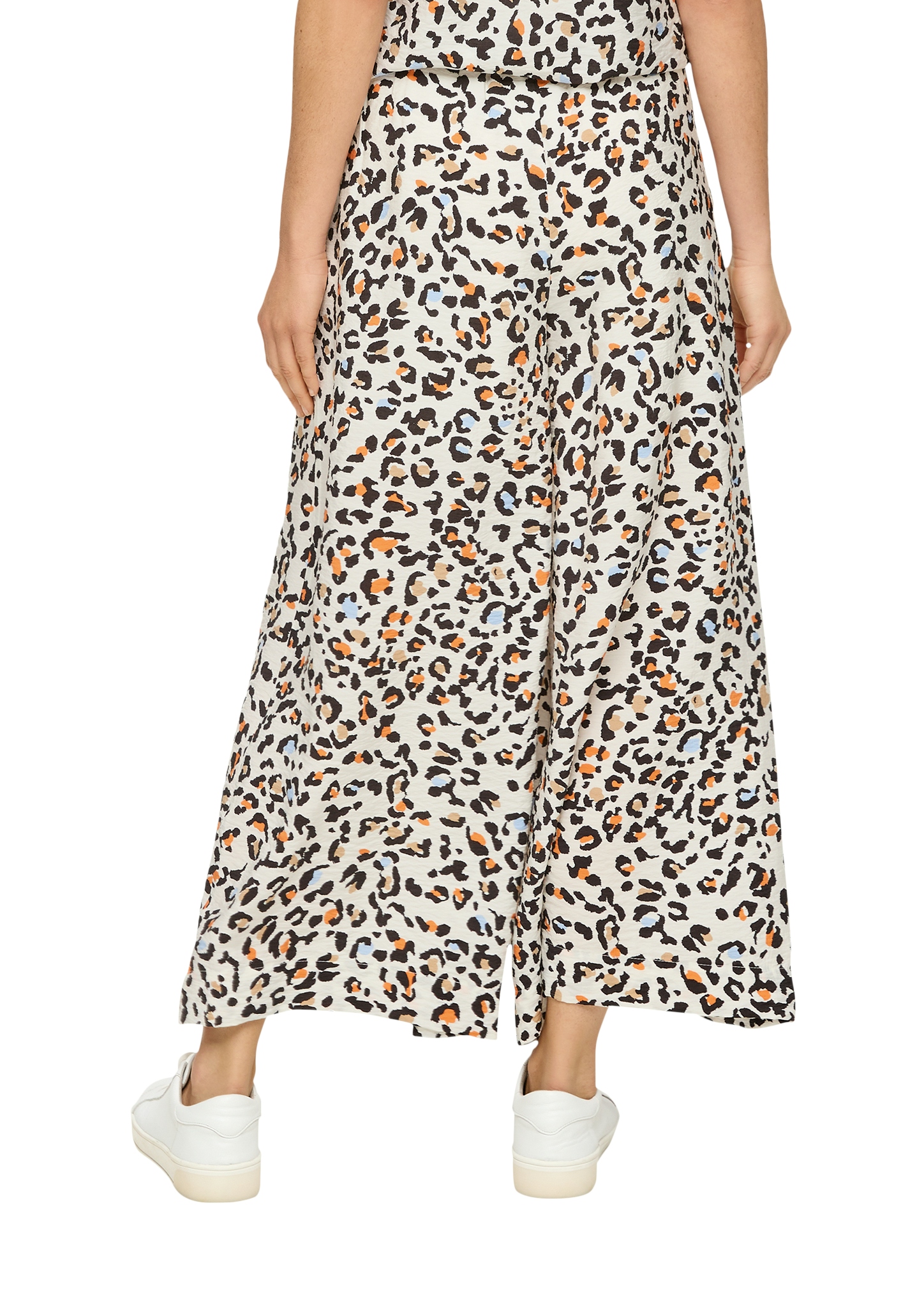 s. Oliver Damen-Hose mit Wide Leg aus Viskose