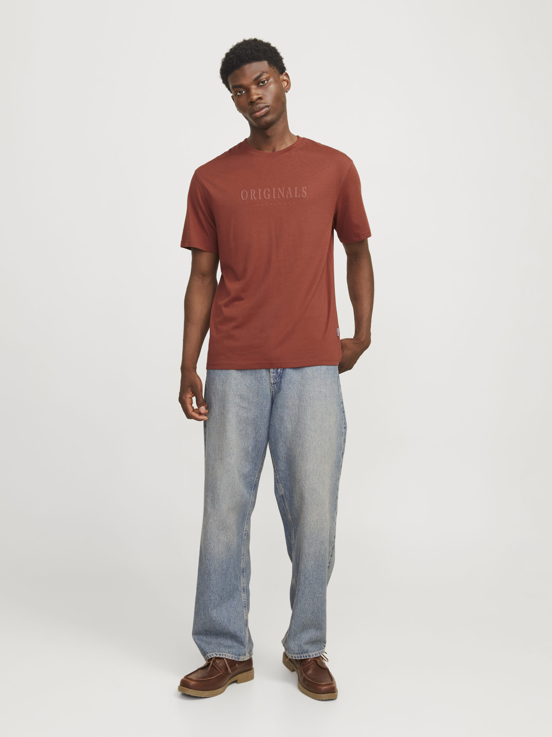 JACK&JONES JORFREDERIKSBERG TEE SS CREW NECK NOOS