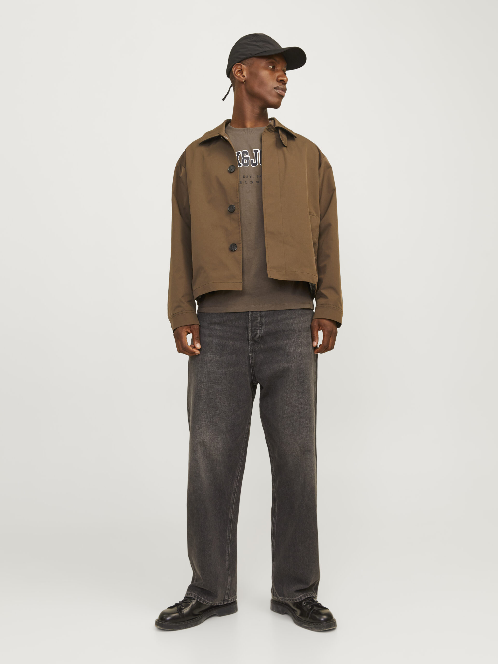 JACK&JONES Herren T-Shirt mit Rundhalsausschnitt in Braun und Violett - vineyard wine, canteen