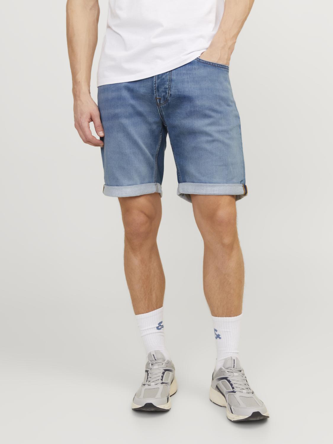JACK&JONES Herren Jeansshort Rick Icon GE 381 in Blau - blue denim