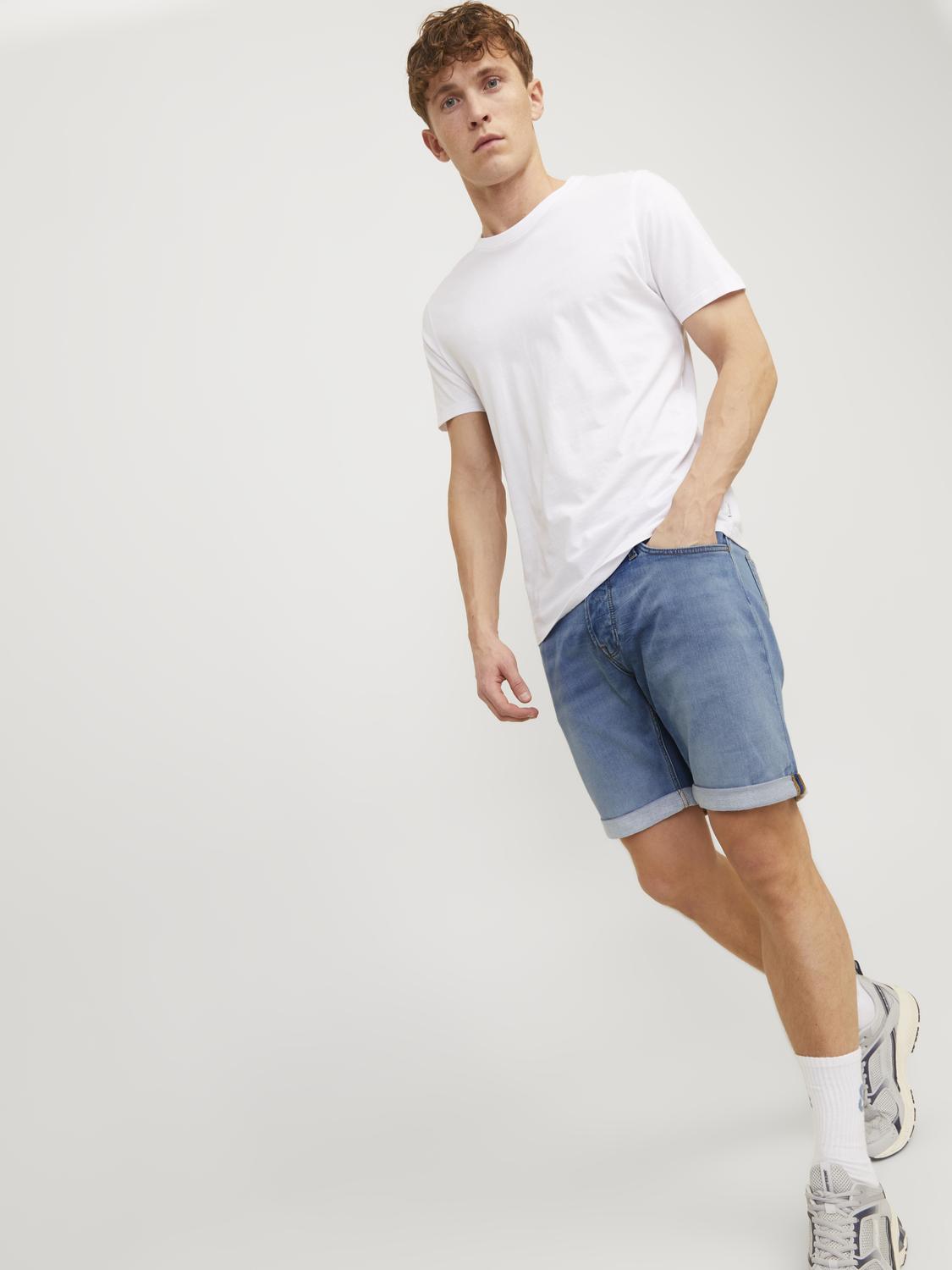 JACK&JONES Herren Jeansshort Rick Icon GE 381 in Blau - blue denim