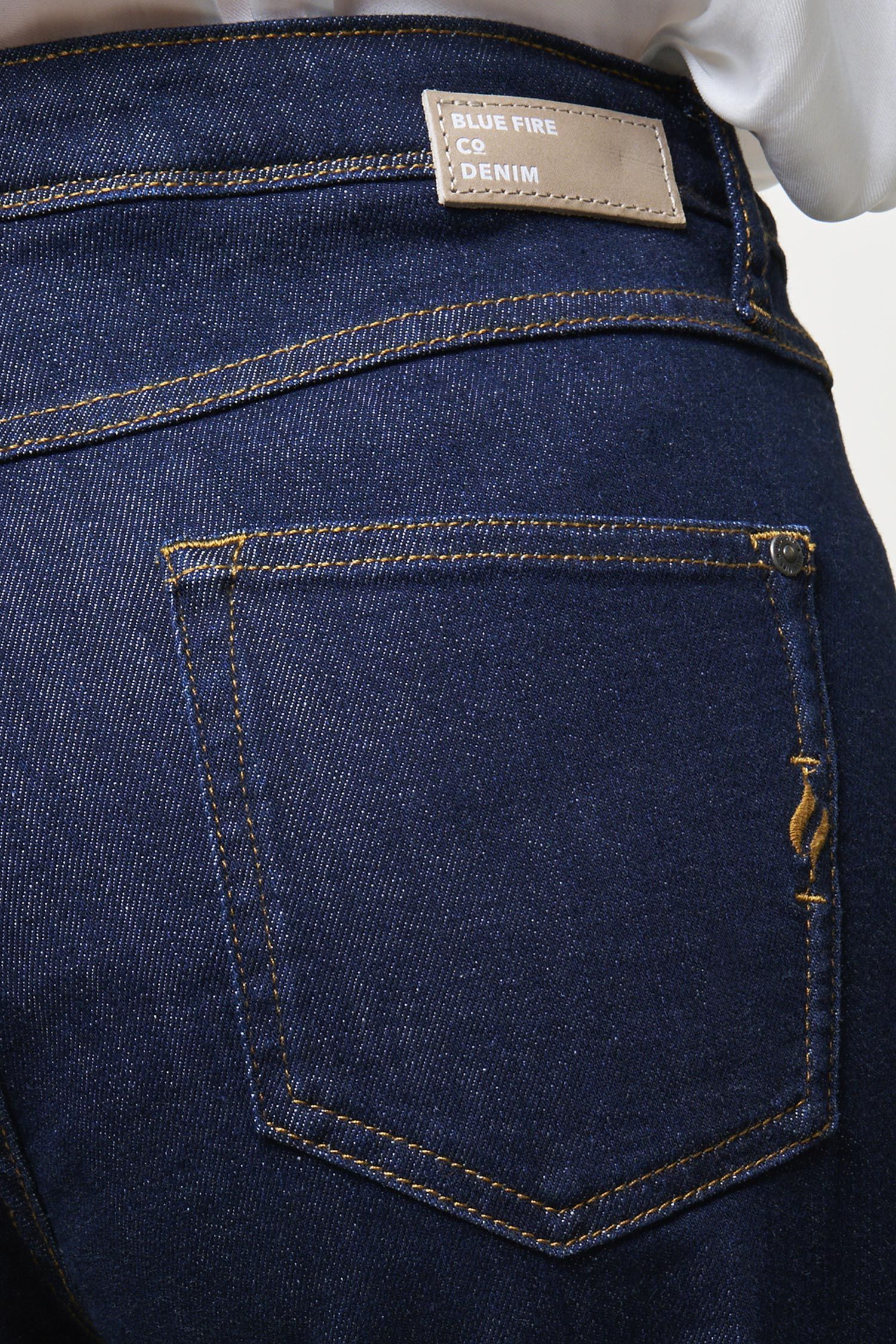 BLUE FIRE Damen Jeans Judy wide leg in Rinsed Blue