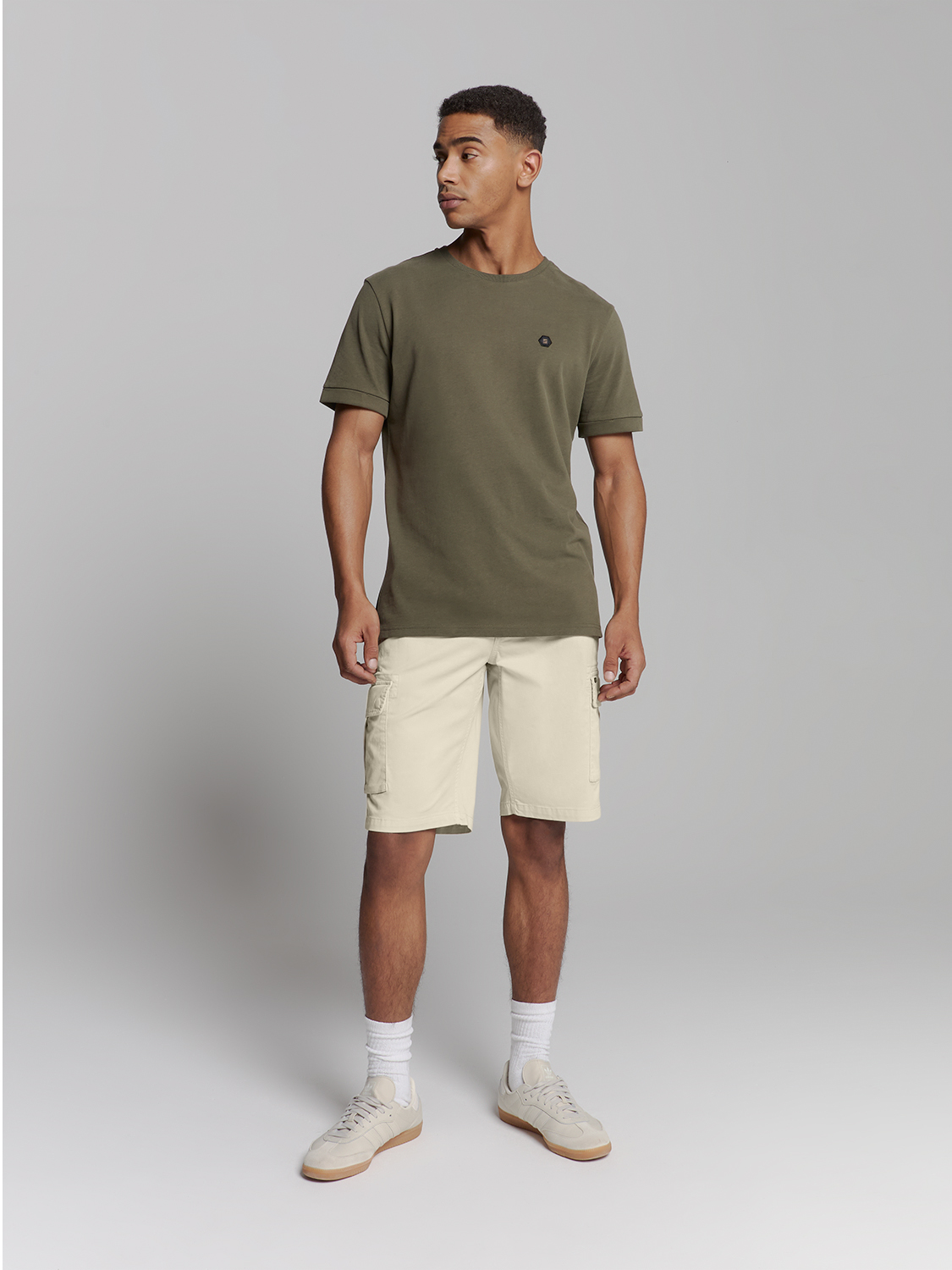 NO EXCESS Herren Cargo Shorts – Stretch, Cargotaschen, robuster Look, in Light Army Green, Steel Grey und Beige