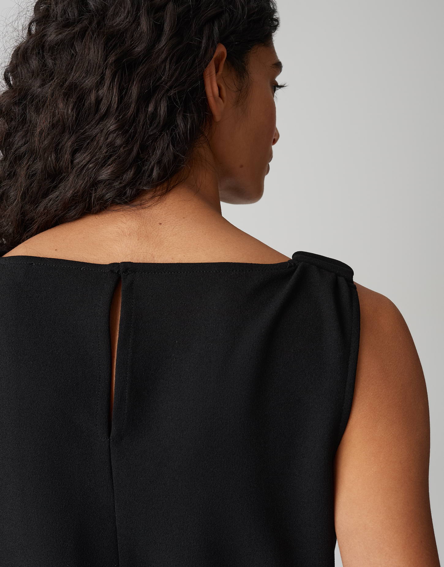 OPUS Jumpsuit Mefiza voyage – Damen Einteiler in Schwarz, weiter Schnitt, elastischer Stoff, schick und bequem