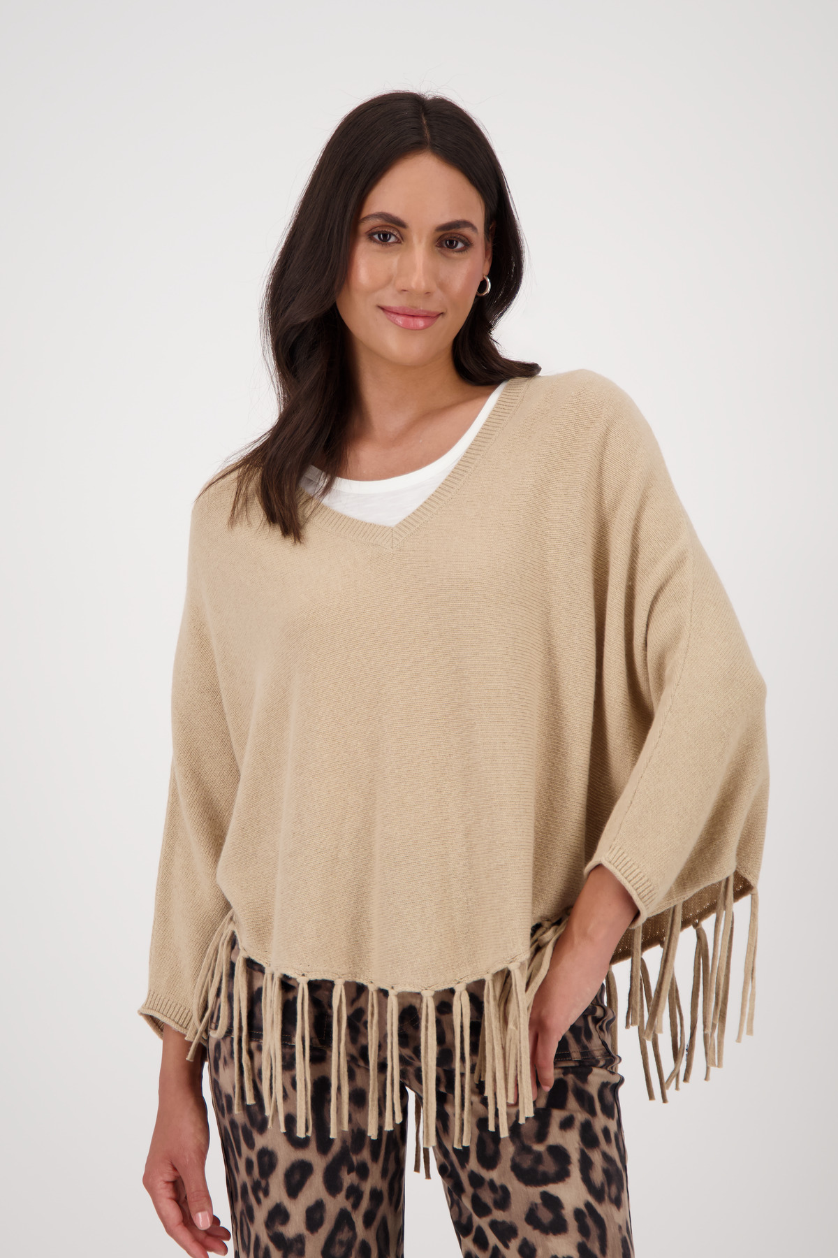 MONARI Damen Poncho-Pullover mit Fransen – Oversized Fit in Cinnemon