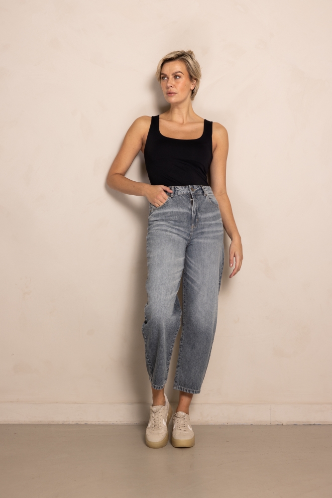ZHRILL Damen Jeans ZHIZA grau im Used Look mit lässiger Karottenpassform