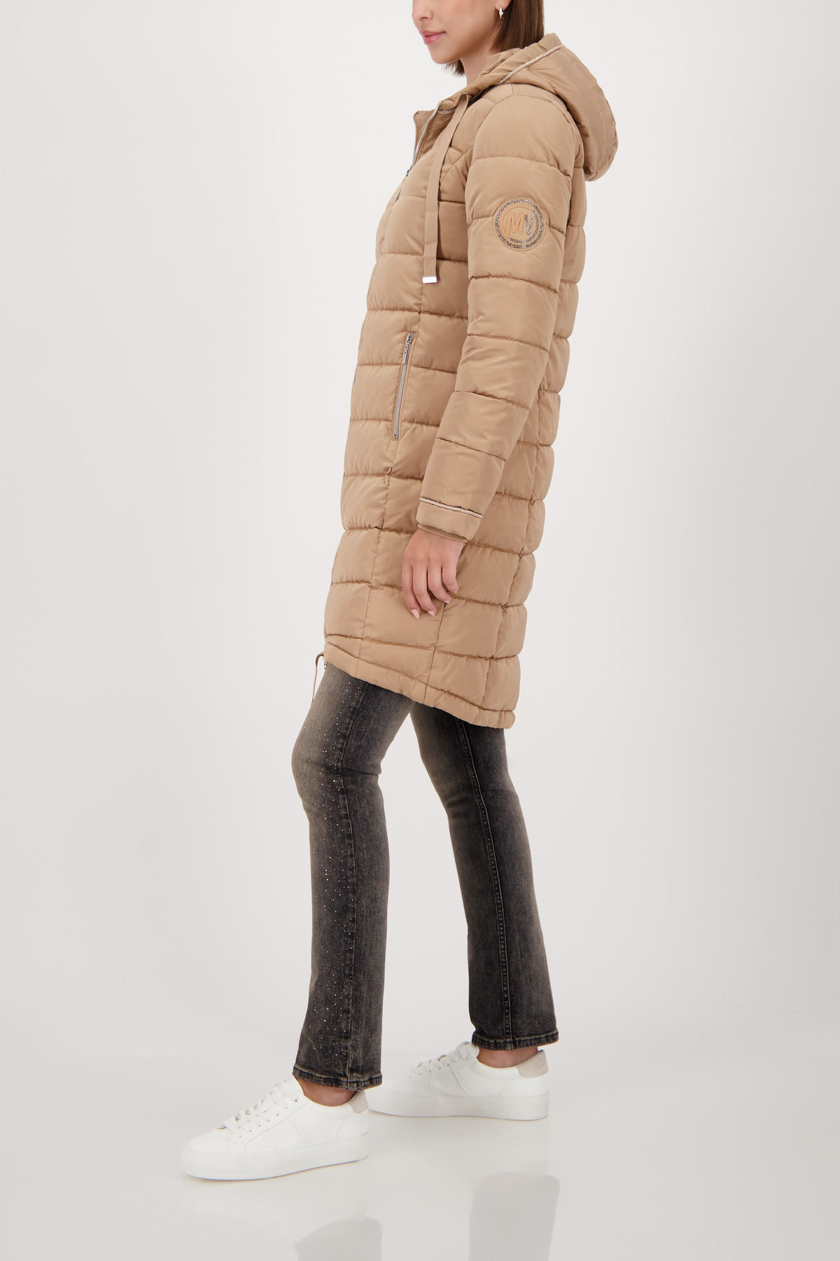 MONARI Damen Steppmantel mit Kapuze und Ärmel-Patch in Cognac-Braun